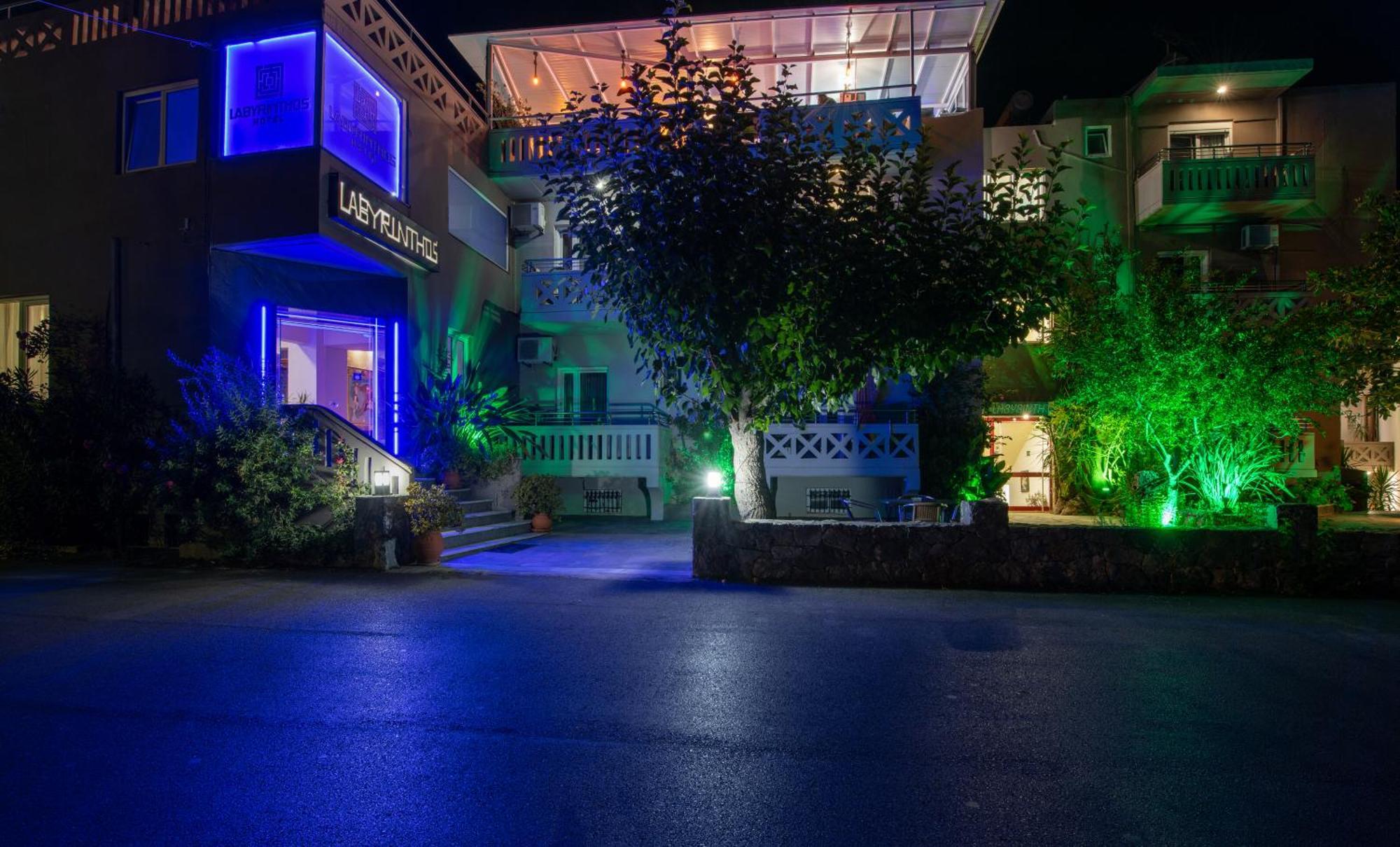 Labyrinth Hotel ゲオルギオポリス エクステリア 写真